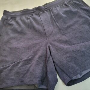 Lululemon Lab Mens Charcoal Grey Heather Lined Athletic Shorts XL 7 Inch Inseam